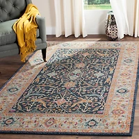 Madison Wide Border 4' X 6' Area Rug