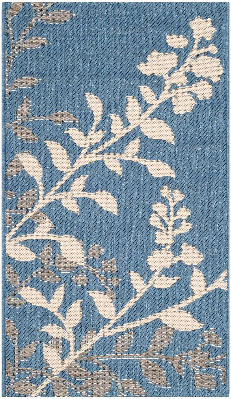 Courtyard Floral 2'-7" X 5' Area Rug