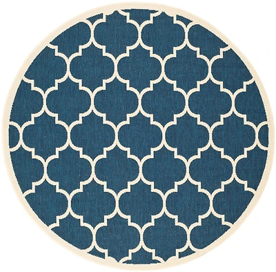 Courtyard Quatrefoil 4' X 4' Round Area Rug