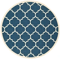 Courtyard Quatrefoil 4' X 4' Round Area Rug