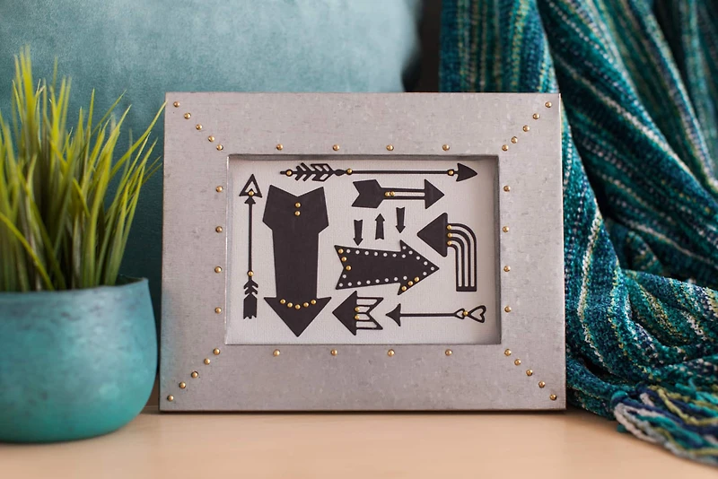 Cuttlebug® Die Set Feathers & Arrows