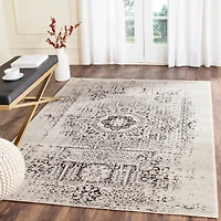 Evoke Point Medallion 4' X 6' Area Rug