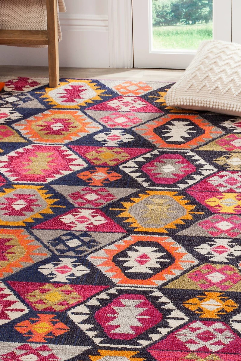 Monaco Boho Tribal 4' X 5'-7" Area Rug