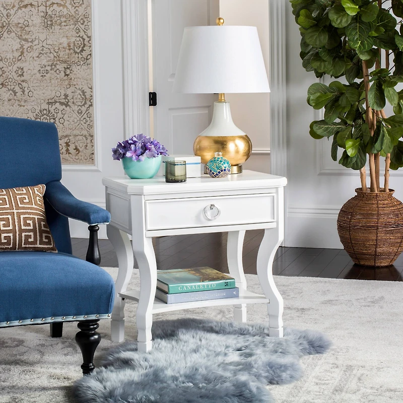 Alaia Side Table in White