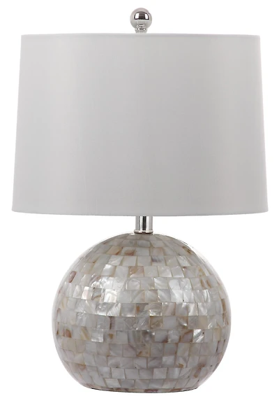 Nikki Shell Table Lamp in Creme