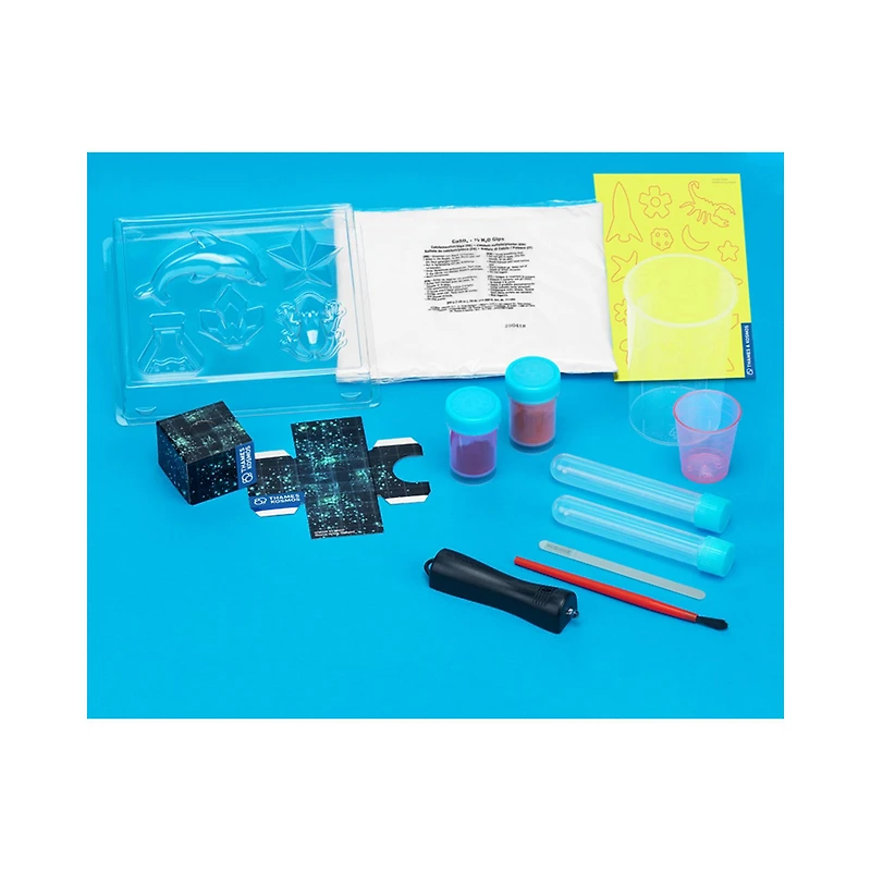 Thames & Kosmos Glow-in-the-Dark Science Lab