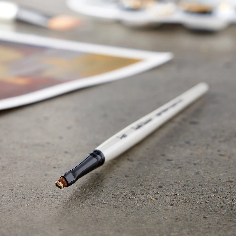 Simply Simmons Short Handle Angle Shader Brush