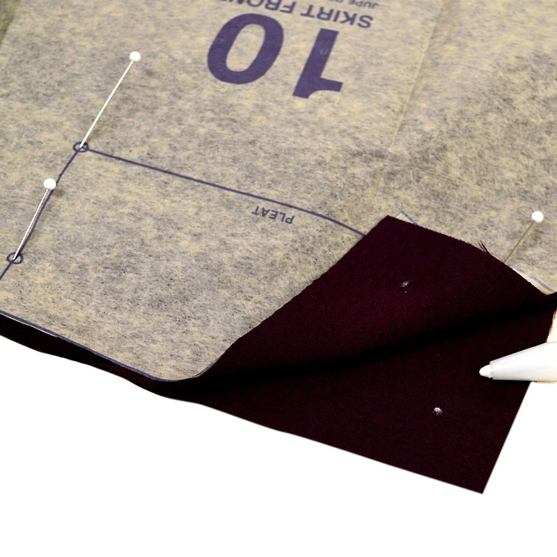 Dritz® 1.375" White Extra Fine Glass Head Pins, 250ct.