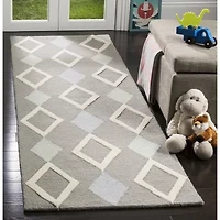 Safavieh Kids Collection Naples Geometric Runner Rug
