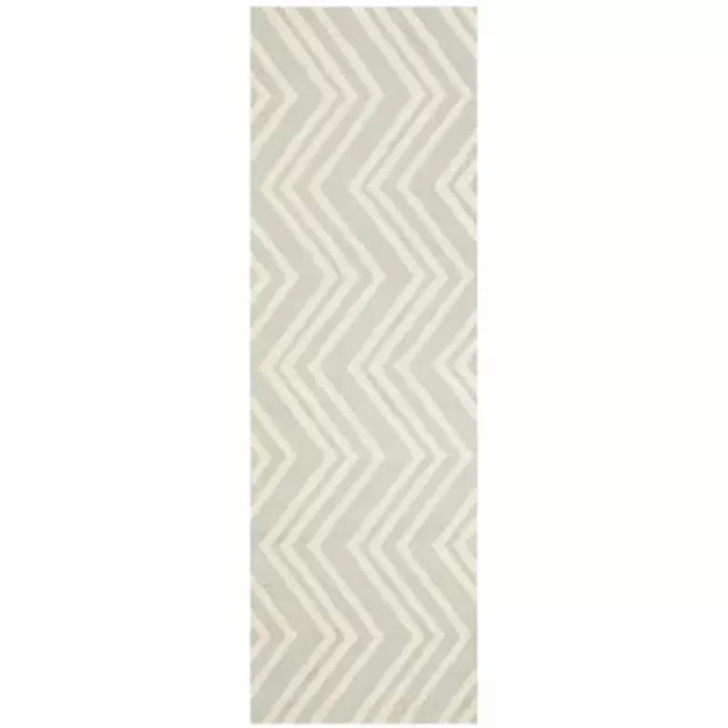 Safavieh Kids Collection Donal Geometric Runner Rug