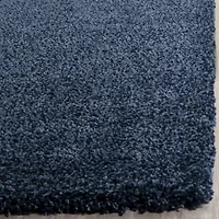 Safavieh Santa Monica Shag Collection Ainsley Solid Runner Rug