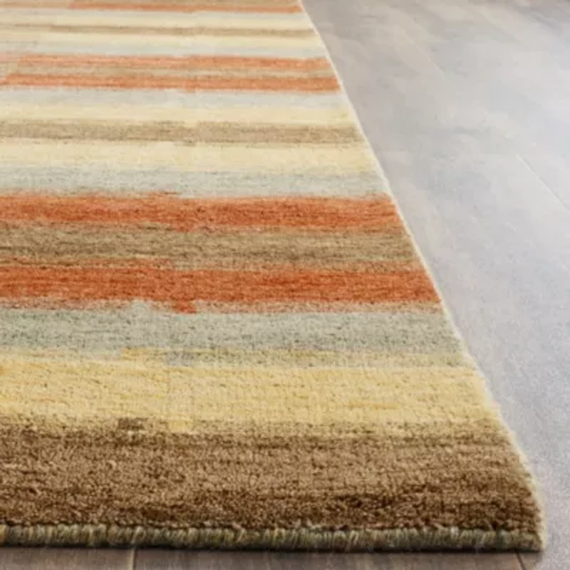 Safavieh Himalaya Collection Garnet Geometric Runner Rug