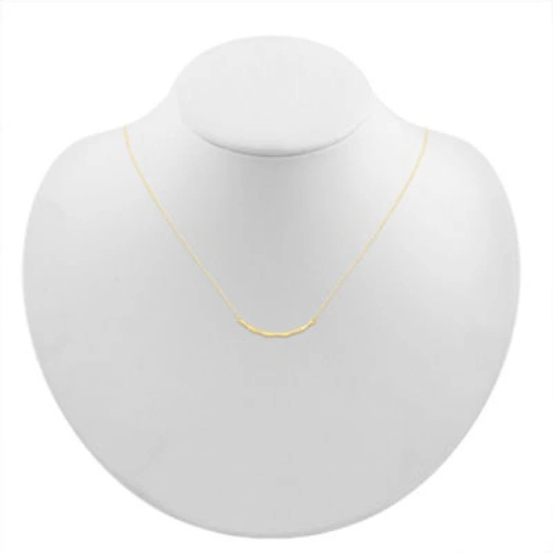 Womens 10K Gold Curved 18 Inch Pendant Necklace