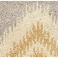 Safavieh Capri Collection Ronni Chevron Area Rug