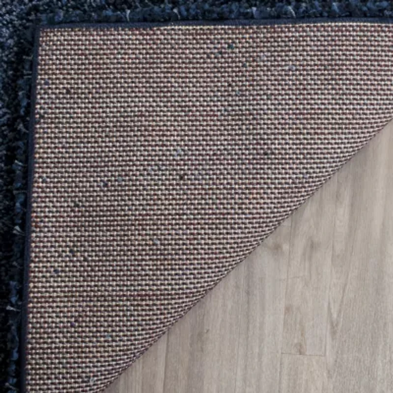 Safavieh Santa Monica Shag Collection Ainsley Solid Runner Rug