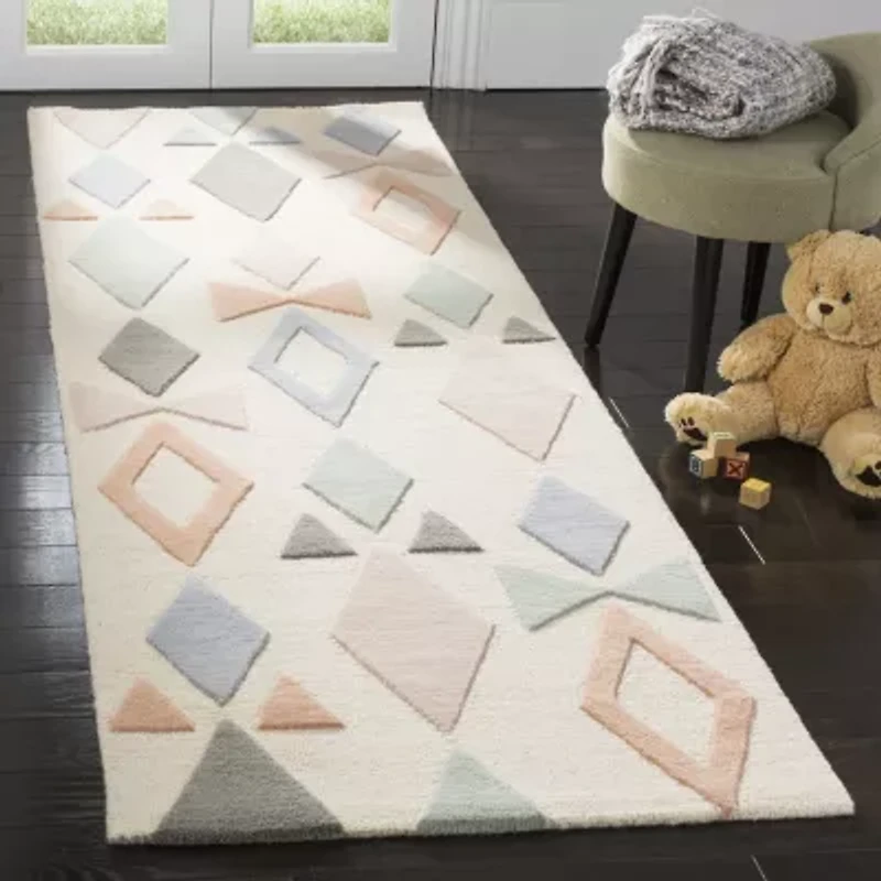 Safavieh Kids Collection Myron Geometric Runner Rug
