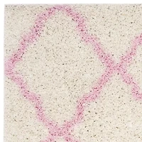 Safavieh Dallas Shag Collection Caris Geometric Area Rug