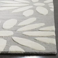 Safavieh Kids Collection Maras Floral Area Rug