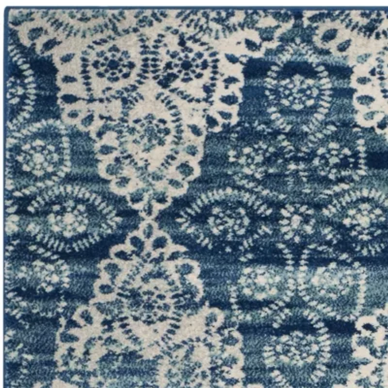 Safavieh Seanna Geometric Rectangular Runner
