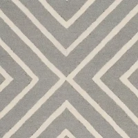 Safavieh Kids Collection Seachlann Geometric Area Rug