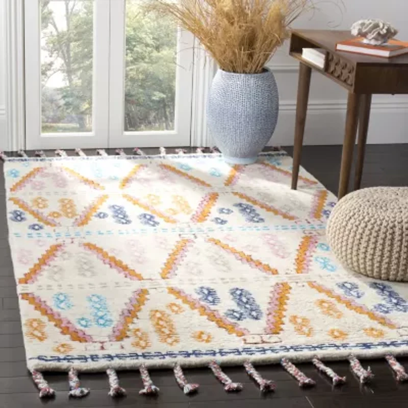 Safavieh Casablanca Collection Trenton Geometric Area Rug