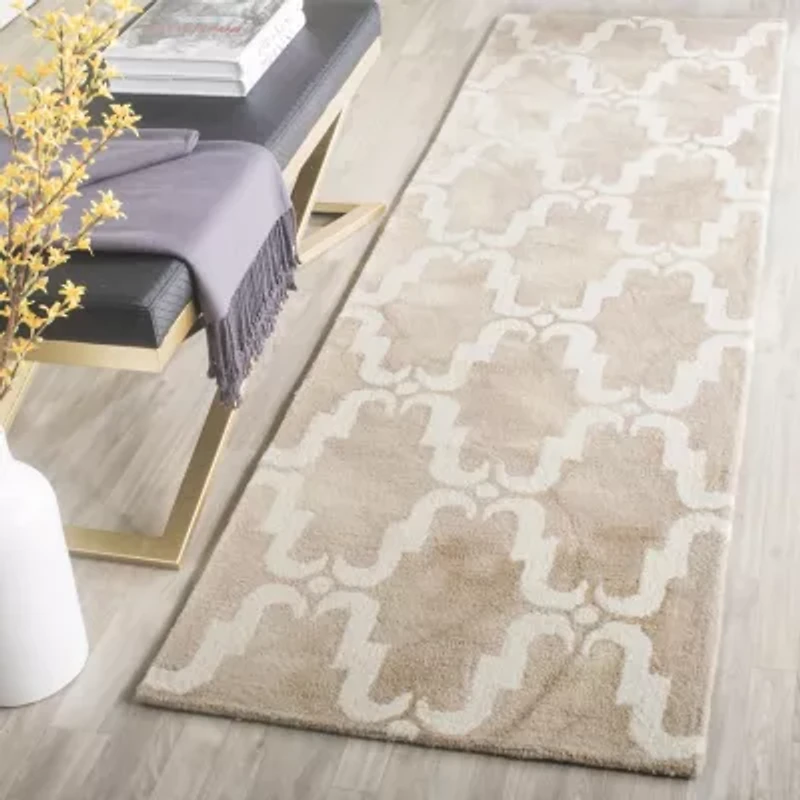 Safavieh Dip Dye Collection Wendell Geometric Runner Rug
