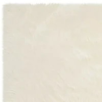 Safavieh Clarisse Solid Rectangular Rugs