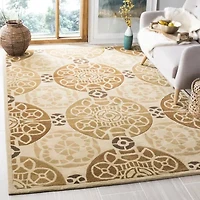 Safavieh Capri Collection Bernadine Medallion Area Rug