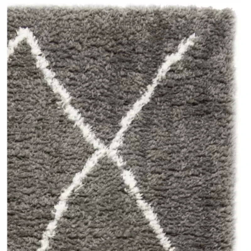 Safavieh Flokati Collection Hildred Geometric Area Rug