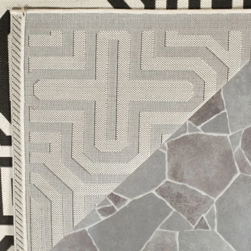 Safavieh Klara Geometric Indoor Outdoor Square Area Rug
