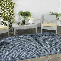 Safavieh Courtyard Collection Adelaide Geometric Indoor/Outdoor Area Rug
