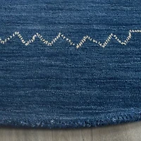 Safavieh Himalaya Collection Leo Solid Round Area Rug