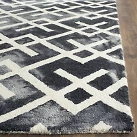 Safavieh Dip Dye Collection Earleen Geometric Area Rug