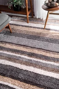 nuLoom Hand Tufted Classie Shag Rug