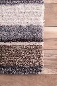 nuLoom Hand Tufted Classie Shag Rug