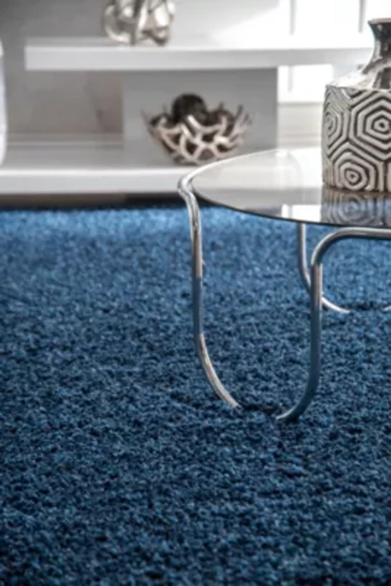 nuLoom Marleen Plush Shag Rug