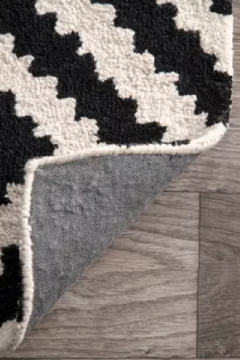 nuLoom Hand Tufted Kellee Rug