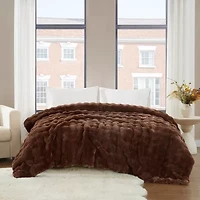 Brooklyn Loom Bubble Faux Fur Blanket