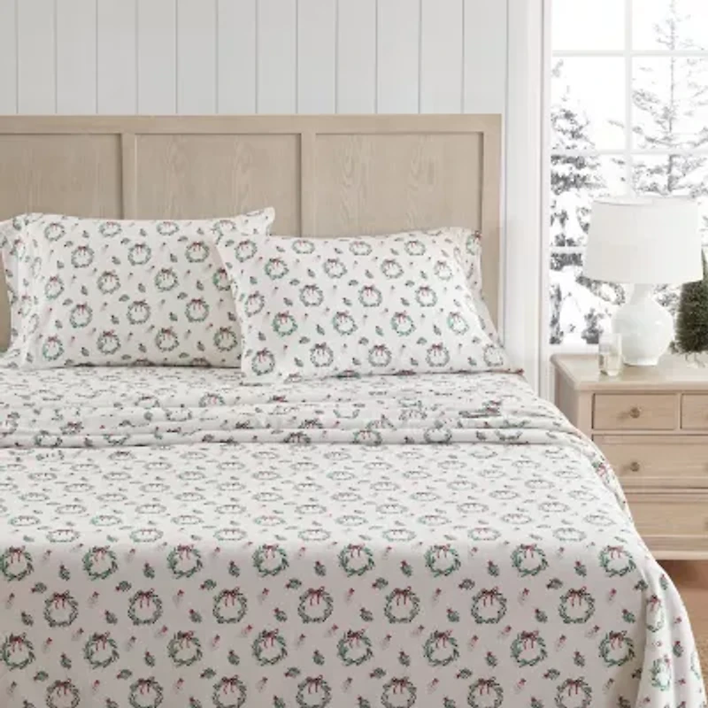 Martha Stewart Wreaths Mistletoe Sheet Set