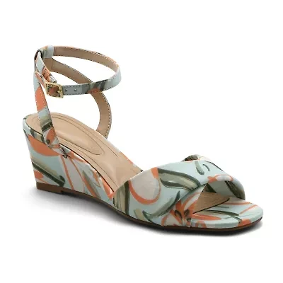 Adrienne Vittadini Womens Angi Wedge Sandals