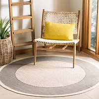 Safavieh Courtyard Collection Trina Bordered Indoor/Outdoor Round Area Rug