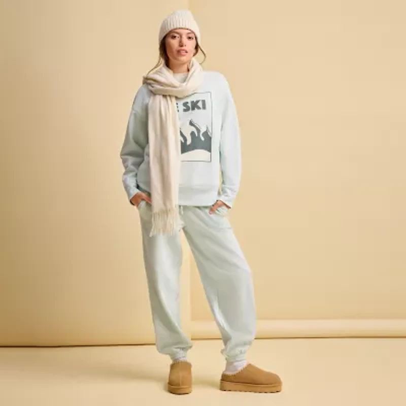 Xersion Womens Oversized Super Soft Fleece Graphic Crewneck Sweatshirt