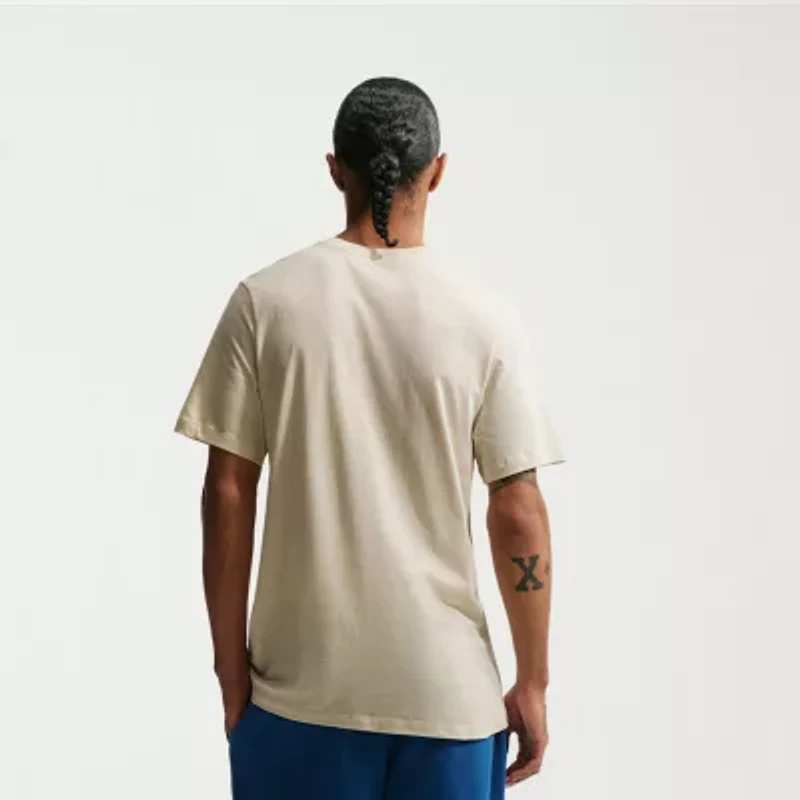 Nike Mens Crew Neck Short Sleeve Classic Fit Graphic T-Shirt