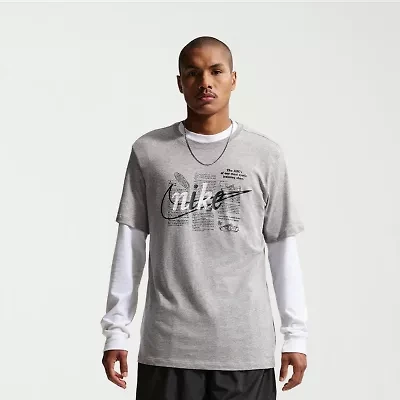 Nike Mens Crew Neck Short Sleeve Classic Fit Graphic T-Shirt