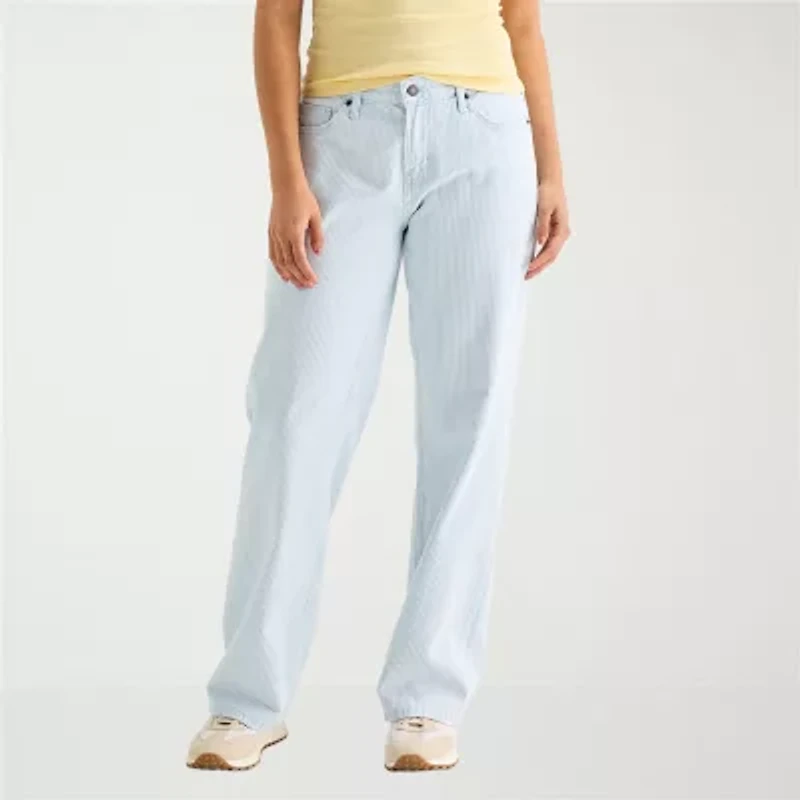 Arizona Womens Juniors Short Low Rise Straight Leg Jean