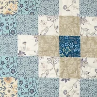 Donna Sharp Blue Diamond Floral Easy Care Quilt Set