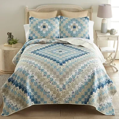 Donna Sharp Blue Diamond Floral Easy Care Quilt Set