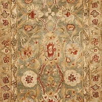 Safavieh Elaine Traditional Area Rug