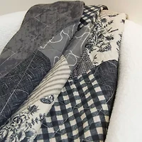 Donna Sharp Augusta Washable Hypoallergenic Midweight Throw