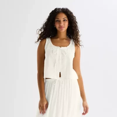 Arizona Womens Juniors Round Neck Sleeveless Peplum Top